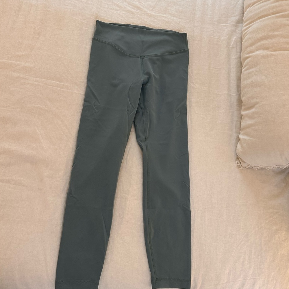 Lululemon Wunder Under SmoothCover Leggings